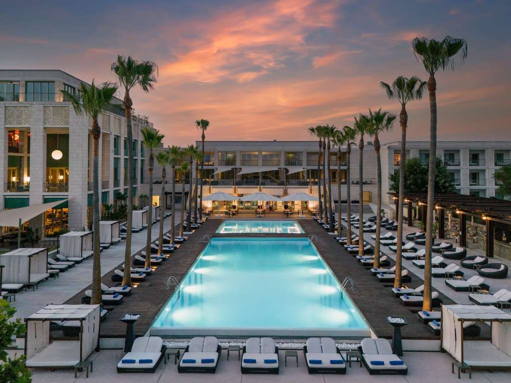 Victoria Golf Resort & Spa