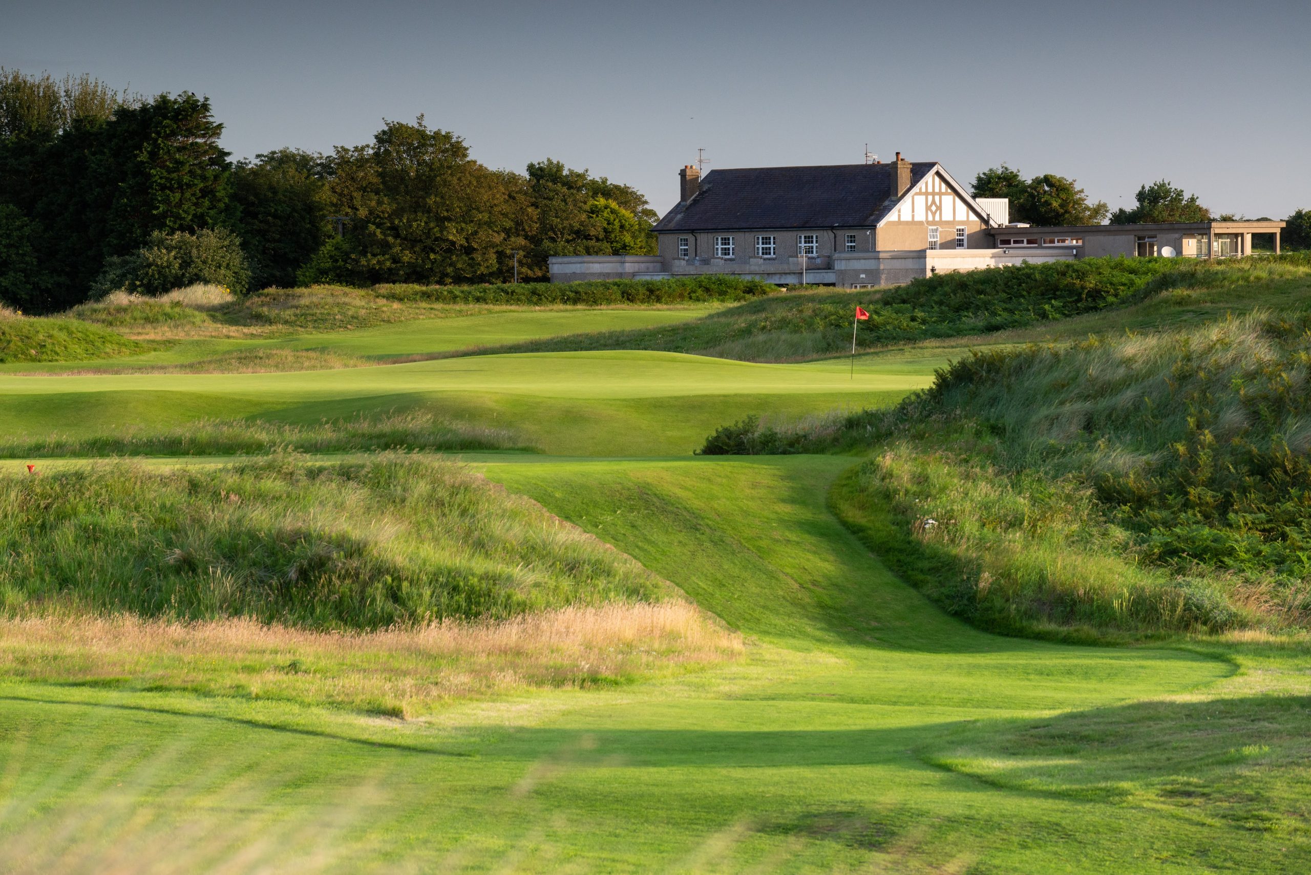County Louth 2020 July 3 green to clubhouse 20208